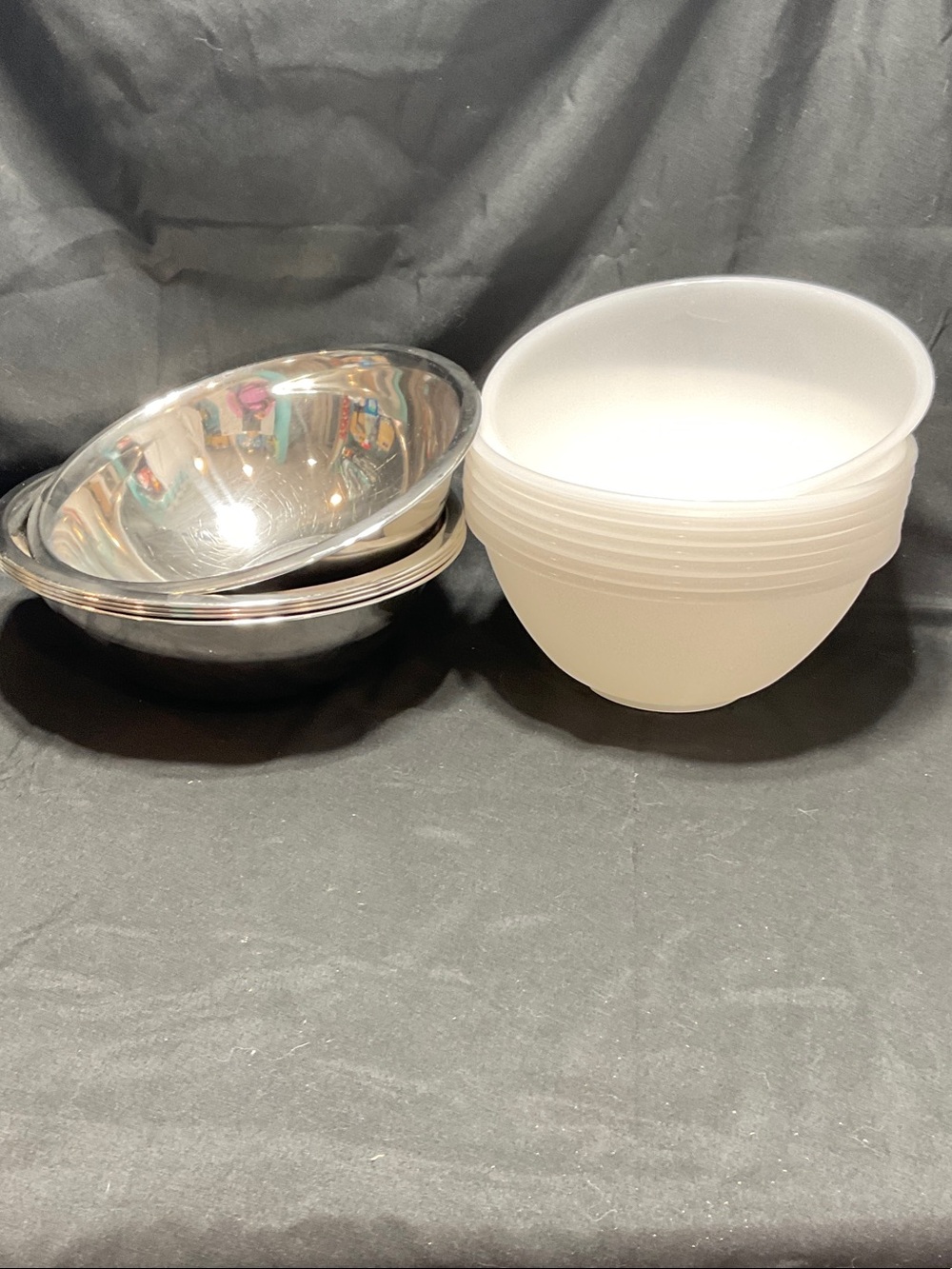 8 IKEA plastic & 5 stainless steel mixing bowls.